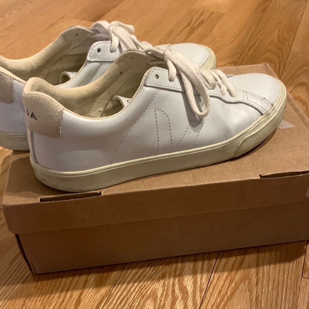 Veja Esplar Women’s Sneakers